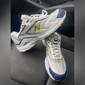 New Balance 427 Size 12 (NEW)